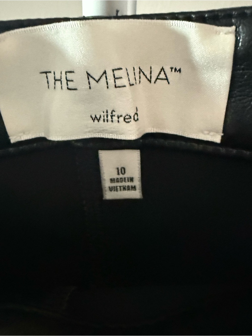 Aritzia Wilfred The Melina Faux Leather Straight Leg Pants Black Size 10 - Picture 3 of 7